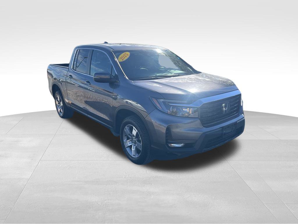 Used 2025 Honda Ridgeline RTL image 8