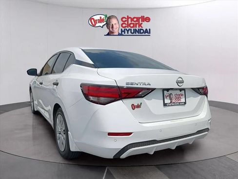 Used 2024 Nissan Sentra S FWD image 2