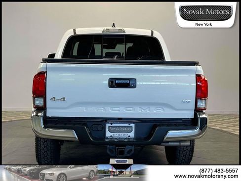 Used 2023 Toyota Tacoma SR5 AWD/4WD image 7