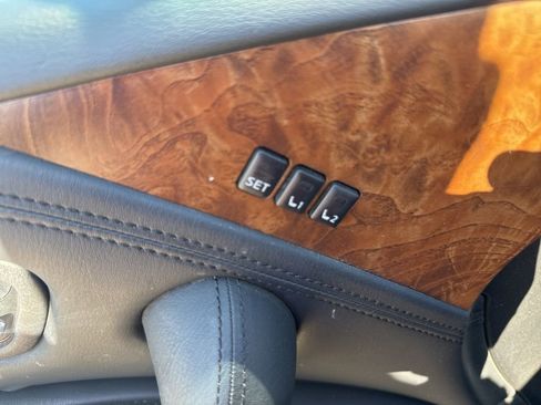 Certified 2023 Nissan Armada SL w/ Captain's Chairs Package image 18