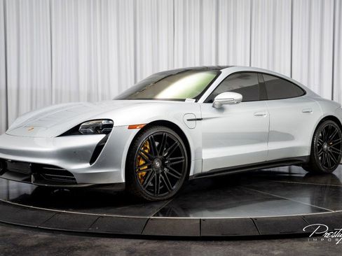 Used 2024 Porsche Taycan Turbo S image 8