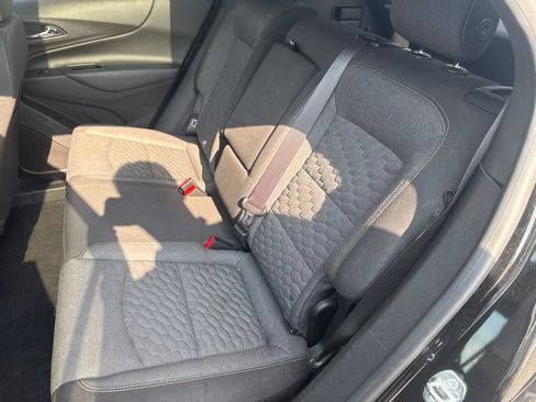 Used 2018 Chevrolet Equinox LT w/ Sun & Infotainment Package AWD/4WD image 31