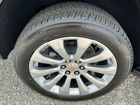 New 2025 Chevrolet Tahoe Premier image 32