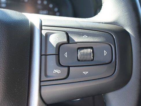 Used 2023 GMC Yukon SLT w/ LPO, Floor Liner Package image 22