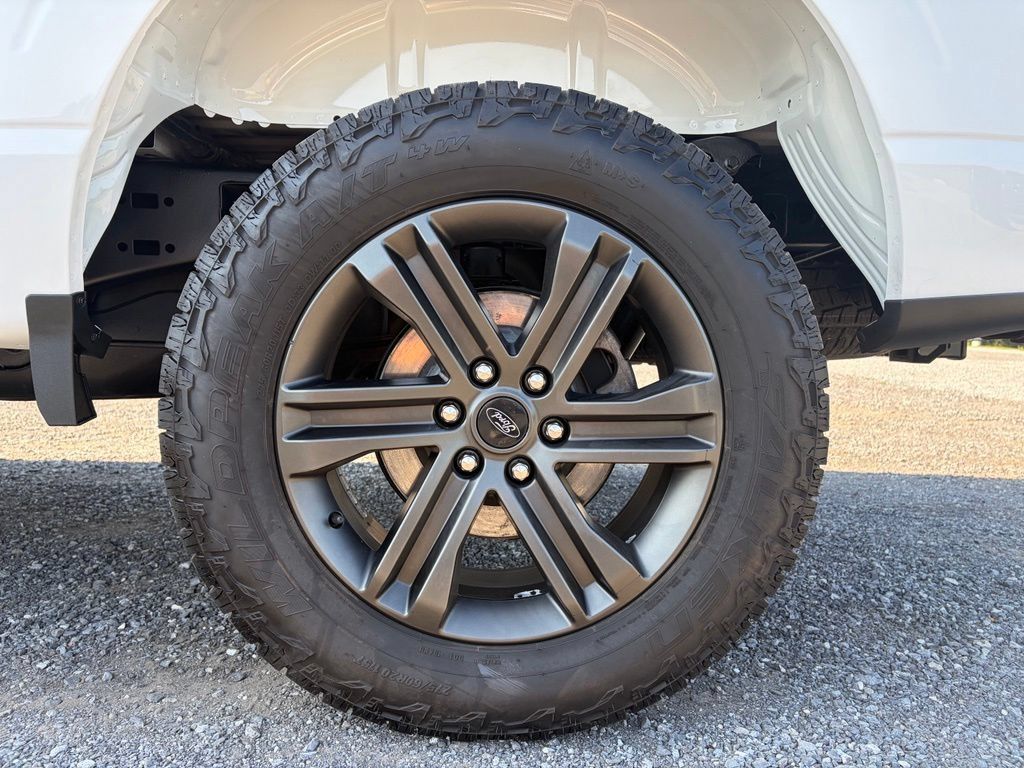 Used 2021 Ford F150 Lariat AWD/4WD image 16
