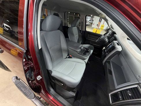 Used 2019 RAM 1500 Tradesman w/ Tradesman SXT Package image 16