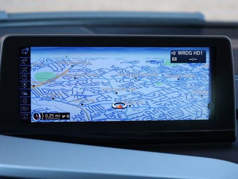 Used 2014 BMW i8 image 31