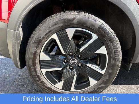 Certified 2025 Nissan Kicks SV AWD/4WD image 27