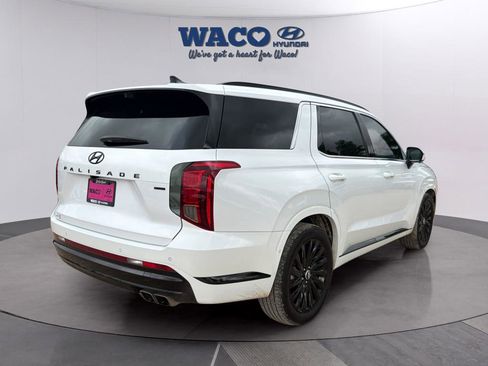 Used 2025 Hyundai Palisade Calligraphy image 16