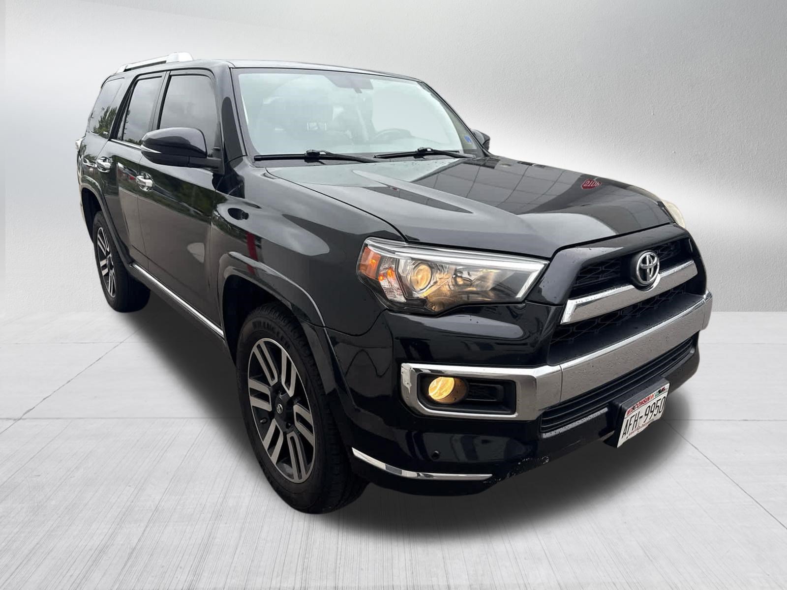 Used 2017 Toyota 4Runner Limited AWD/4WD image 9
