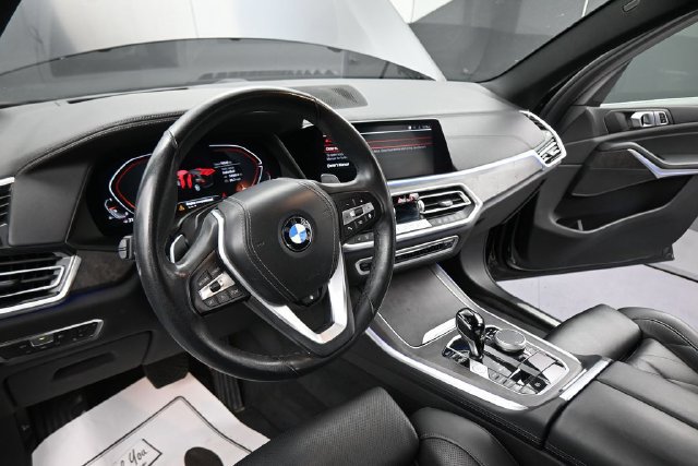 Used 2023 BMW X5 xDrive40i w/ Premium Package AWD/4WD image 28
