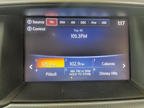 Used 2017 Nissan Pathfinder SL AWD/4WD image 25
