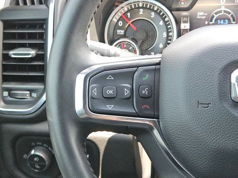 Used 2024 RAM 1500 Laramie AWD/4WD image 21