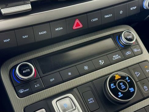 Used 2024 Hyundai Palisade SEL image 18