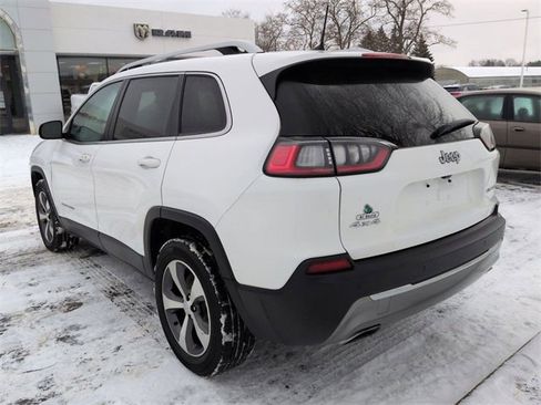 Used 2020 Jeep Cherokee Limited image 5