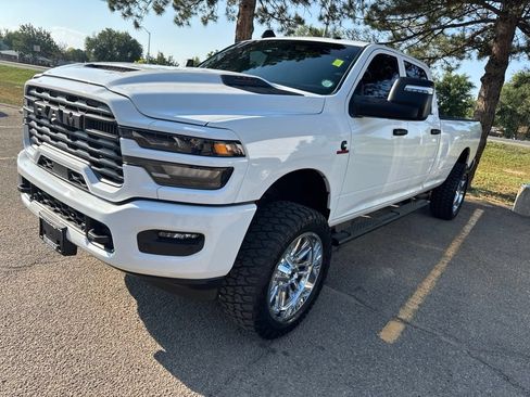 Used 2026 RAM 2500 Tradesman AWD/4WD image 1