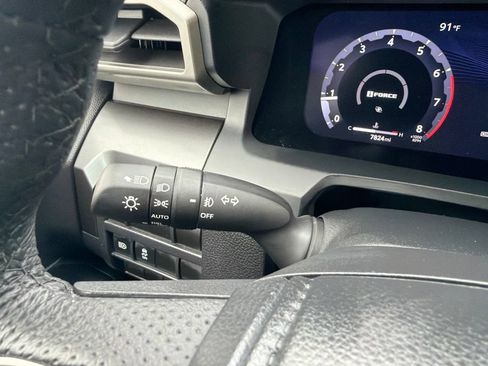 Used 2025 Toyota Tacoma TRD Sport RWD image 57