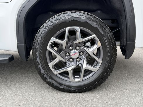 New 2026 GMC Sierra 1500 SLT w/ SLT Premium Plus Package image 19