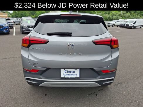 Used 2024 Buick Encore GX Preferred AWD/4WD image 5