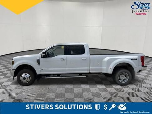 Used 2019 Ford F350 Lariat w/ Lariat Ultimate Package AWD/4WD image 10