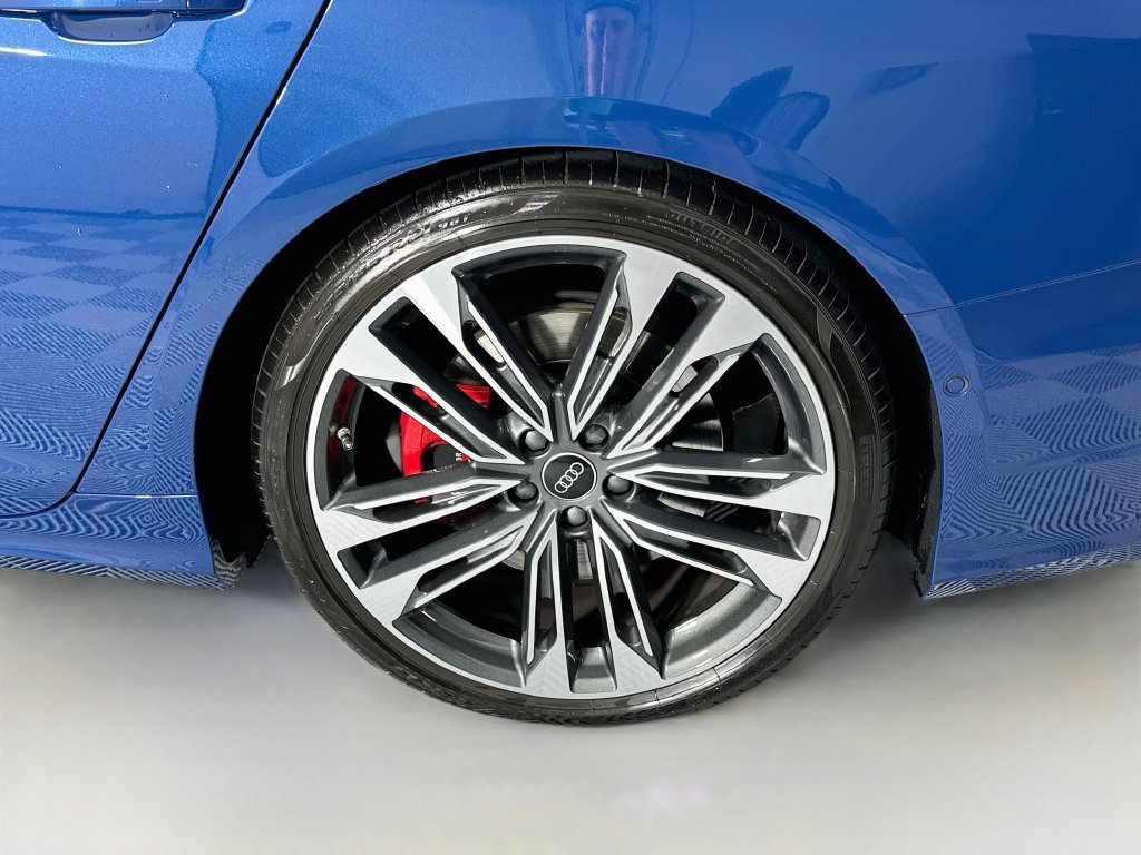 Used 2025 Audi S6 Prestige w/ Prestige Package AWD/4WD image 33