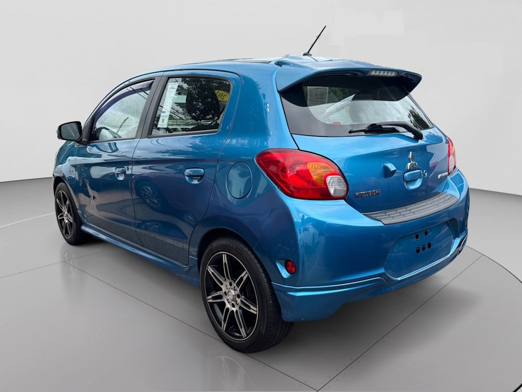 Used 2015 Mitsubishi Mirage ES FWD image 3