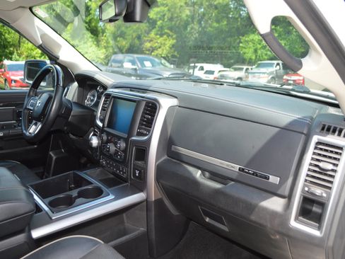 Used 2015 RAM 1500 Limited AWD/4WD image 23