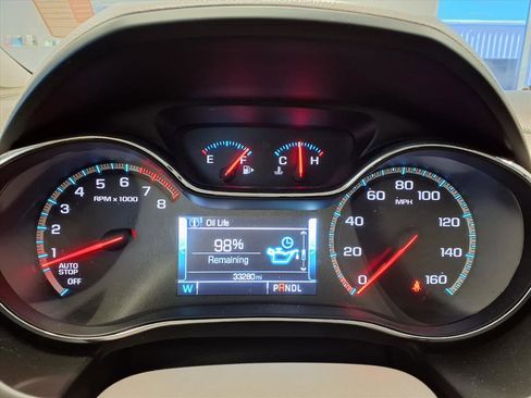 Used 2018 Chevrolet Cruze Premier image 29