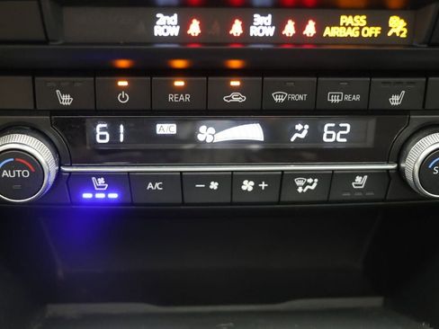 Used 2023 MAZDA CX-9 Touring Plus AWD/4WD image 22