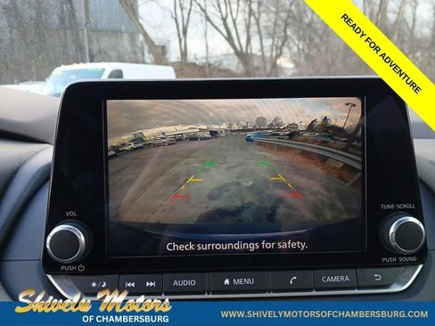 Used 2023 Nissan Rogue SV AWD/4WD image 15