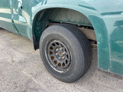 Used 2020 Chevrolet Silverado 1500 W/T RWD image 10