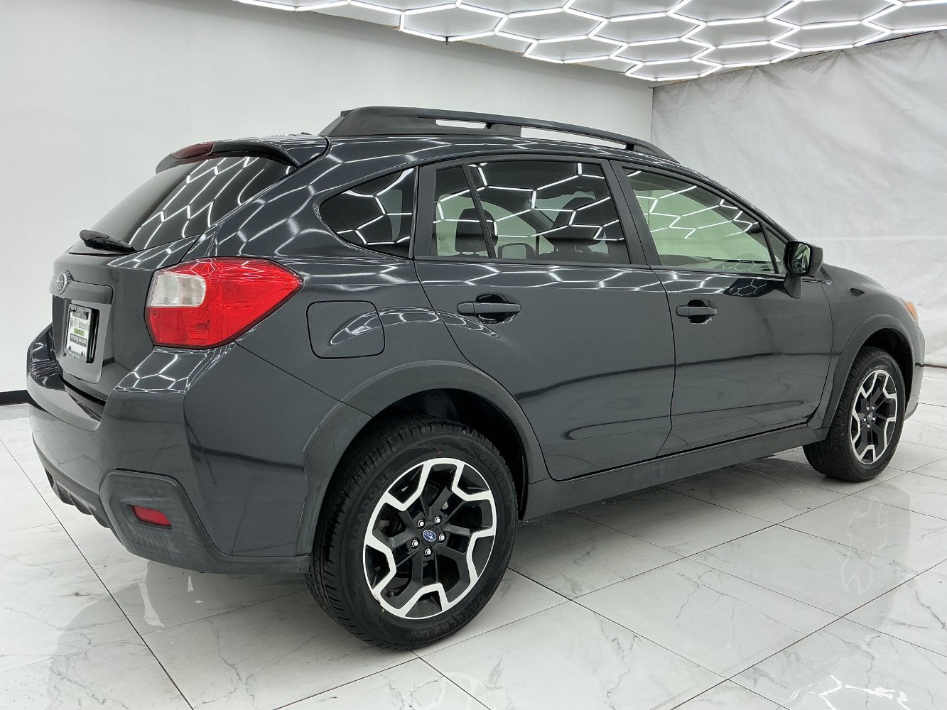 Used 2017 Subaru Crosstrek 2.0i Premium AWD/4WD image 11