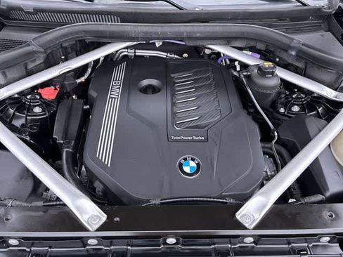 Used 2023 BMW X5 xDrive40i w/ Climate Comfort Package image 15