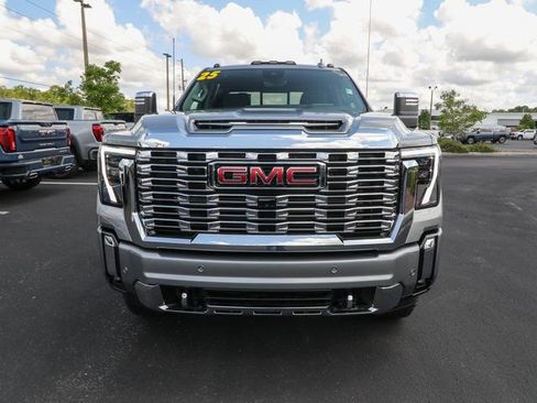 New 2025 GMC Sierra 2500 Denali w/ Denali Reserve Package image 2