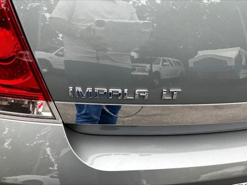 Used 2008 Chevrolet Impala LT FWD image 23