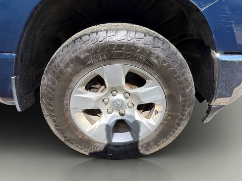 Used 2022 RAM 1500 Big Horn AWD/4WD image 23
