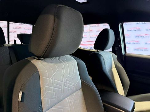 Used 2023 Toyota Tacoma TRD Off-Road image 47