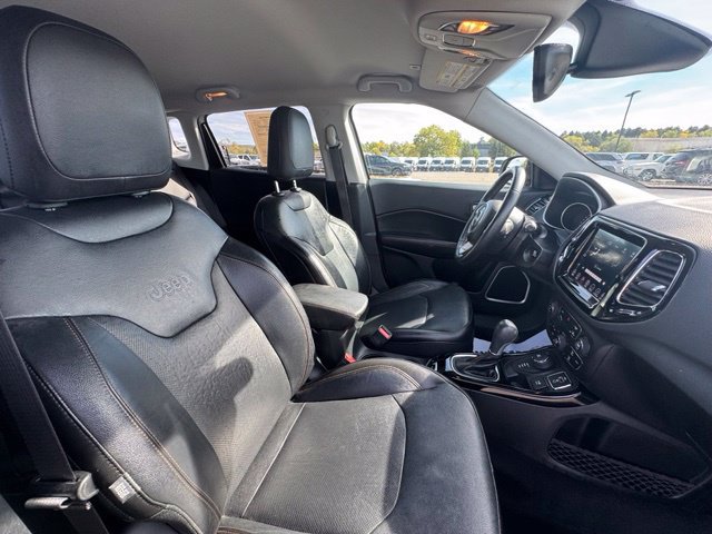 Used 2018 Jeep Compass Limited AWD/4WD image 31