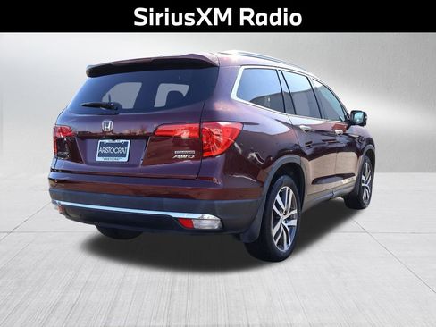 Used 2018 Honda Pilot Touring image 6