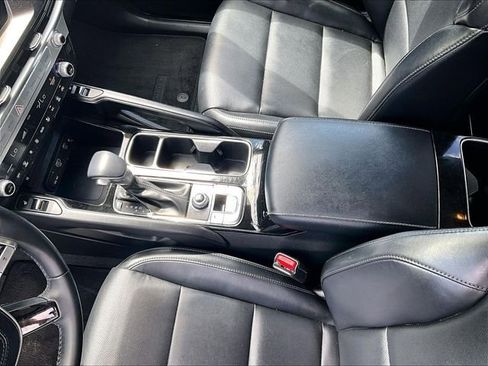 Used 2023 Kia Telluride S AWD/4WD image 15