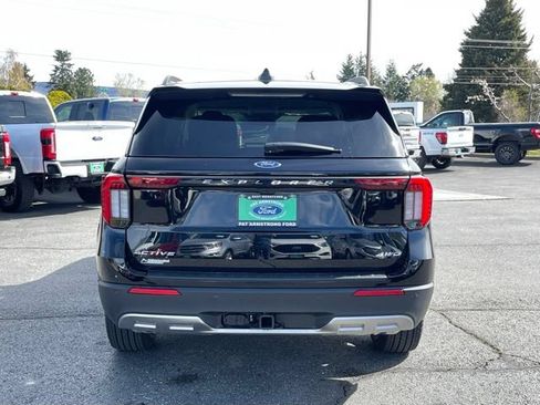 New 2026 Ford Explorer Active w/ Active Comfort Package AWD/4WD image 4