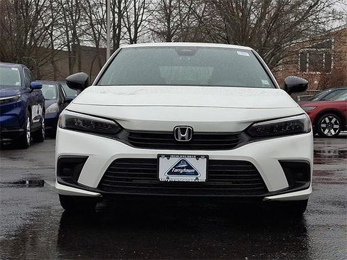 Certified 2024 Honda Civic Sport image 2