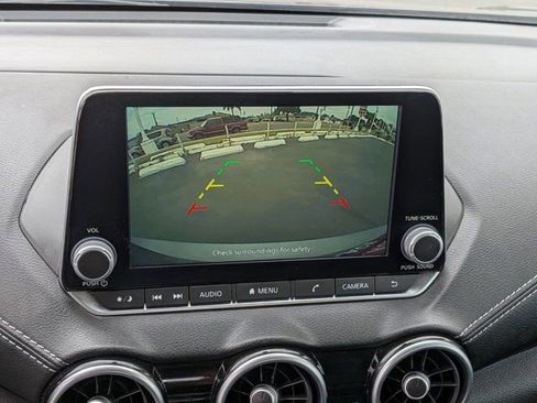 Used 2024 Nissan Sentra SV FWD image 21