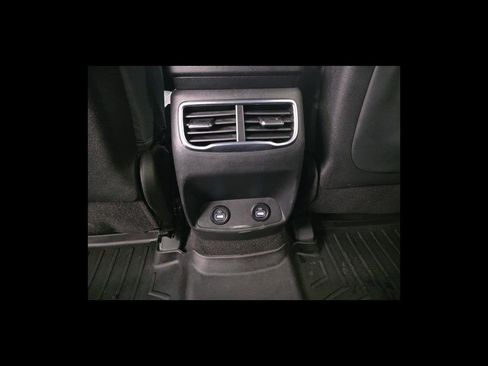 Used 2022 Hyundai Santa Fe AWD image 25