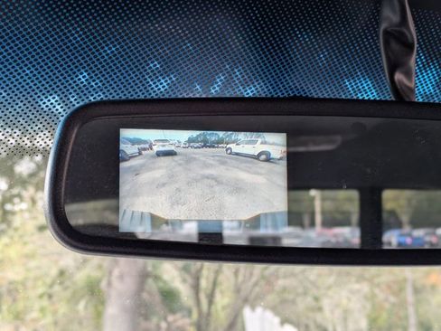 Used 2013 Ford F150 XLT w/ Luxury Equipment Group image 12