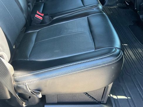 Used 2021 Ford F350 Lariat w/ Lariat Value Package AWD/4WD image 19