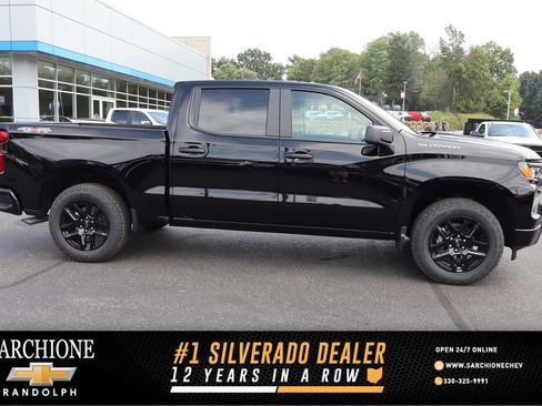 New 2026 Chevrolet Silverado 1500 Custom AWD/4WD image 1