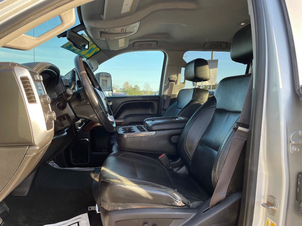 Used 2015 GMC Sierra 2500 SLT w/ Suspension Package, Off-Road AWD/4WD image 8