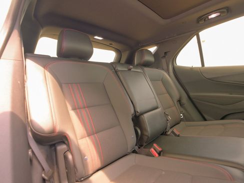 Used 2024 Chevrolet Equinox RS image 21