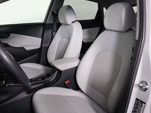 Used 2023 Hyundai Kona SEL image 26